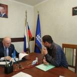 Депутат парламента республики Мурад Исмаилов выслушал проблемы граждан в приемной «Единой России»