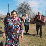 Каникулы в деревне. Смоленские единороссы запустили новый проект «Забота»
