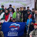 Подольские партийцы провели субботник на территории исторической усадьбы Ивановское
