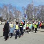 Тобольские единороссы поддержали областной детский марш дорожной безопасности 