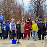 В Бескудниково активисты Партии привели в порядок памятник героям Великой Отечественной войны