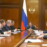 Медведев заявил о завершении подготовки новой программы комплексного развития села
