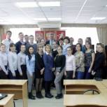 Ачинские депутаты-единороссы проводят встречи с молодежью