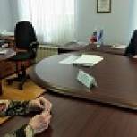 Депутат Госдумы Александр Петров провел прием граждан в Региональной общественной приемной 