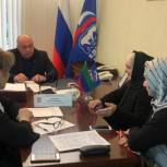 Депутат Тимур Гамзатов рассмотрел обращения граждан в приемной «Единой России» в Махачкале