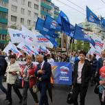 Калужские партийцы приняли участие в торжественном шествии 9 Мая