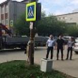 После вмешательства партийцев в Кольцово сделали пешеходный переход (ВИДЕО)
