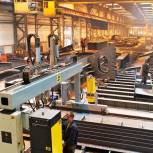 Курс поддержки производителей по расширению рынков сбыта будет продолжен, заверил Моор