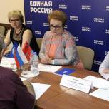Волгоградцы озвучили депутату Госдумы вопросы обеспечения лекарственными препаратами