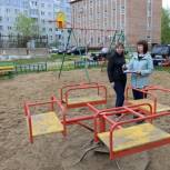 Депутаты городского поселения "Сосногорск" вышли на проверку состояния детских площадок