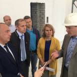 Бессарабов в Барнауле проинспектировал ход реконструкции реабилитационного центра для детей с ОВЗ