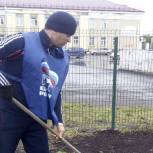 Глядянские молодогвардейцы провели акцию «Красивое село - добрые люди»