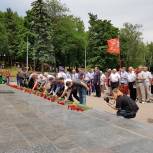 В акции «Горсть памяти» участвовали депутаты фракции «Единая Россия» в Думе Ставрополя
