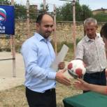 В рамках партийного проекта «Детский спорт» в Дагестанских Огнях прошел турнир по футболу «Кожаный мяч» 
