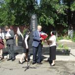 В Минераловодском городском округе единороссы поздравляли выпускников