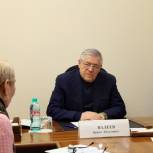 Эрнест Валеев провел личный прием граждан в Тобольске