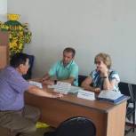 Сотрудники общественной приемной Медведева проконсультировали жителей Нукутского района по волнующим их вопросам