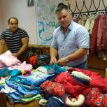В Нижегородском районе семьи передали гуманитарную помощь для  жителей Иркутской области