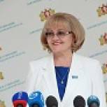 Людмила Бабушкина: «Депутаты рассмотрят установление ежемесячной доплаты заслуженным врачам и педагогам»