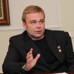 В «ЕР» предлагают установить почасовой штраф для перевозчика за задержку рейсов и багажа