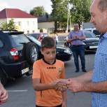Два микроавтобуса закупили для калачеевской детской спортшколы