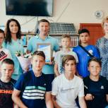 Юные тобольские футболисты получили подарки от «Единой России»
