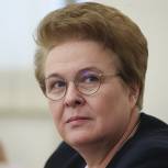 Госдума одобрила в III чтении законопроект об увеличении пособий на детей до трех лет для нуждающихся семей