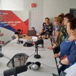 Партийные активисты побывали на экскурсии в Доме радио