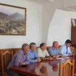 Актуальные вопросы обсудили на плановом совещании в администрации Гергебильского района