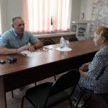Кузоватовские партийцы помогут жительнице поселка решить проблему  водоснабжения