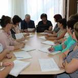 В Кулебаках сторонники Партии провели «круглый стол» на тему: «Финансовая культура: оформление налогового вычета»