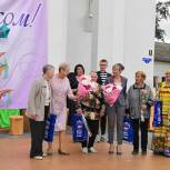 Шатурские единороссы в рамках партийного проекта «Историческая память» поздравили кервчан с Юбилеем поселка