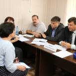 Что волнует жителей Угранского района? Игорь Ляхов провёл приём граждан по личным вопросам 