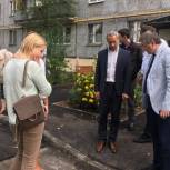 Партийцы оценили качество работ по благоустройству дворов в Нижегородском районе