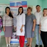 В Курской области партийцы организовали площадку для выездного медобследования