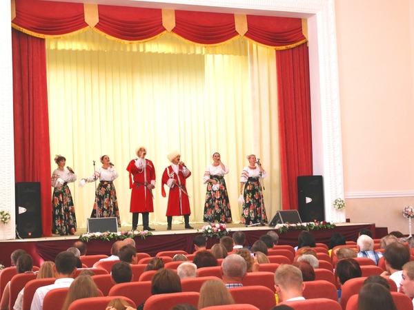 В Староминском районе торжественно открыли Дом культуры «Чапаева»