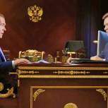 Медведев напомнил регионам о подготовке предложений по улучшению ситуации в здравоохранении