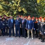 Виктор Кувайцев и Владимир Мутовкин почтили память жертв теракта в Беслане