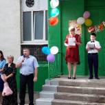 Александр Полюшко поздравил учащихся Кизляра