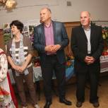Андрей Петров поздравил ветеранов-участников выставки урожая в Людиново