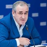 Неверов: Правительство планирует рассмотреть отзыв на законопроект о горячем питании школьников 16 сентября