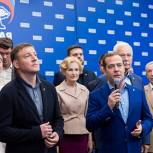 Медведев: Обновление, омоложение «Единой России» крайне необходимо