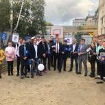 В Екатеринбурге открыли два двора, благоустроенные в рамках нацпроекта