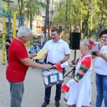 В Левобережном районе при поддержке партийцев прошла «Встреча друзей»