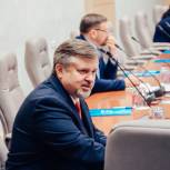 Казарин принял участие в заседании Уральского МКС Партии