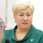 Координатор партпроекта «Крепкая семья» в Коми организовала праздник для детей Эжвы
