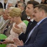 Сергей Колбин поздравил коллектив 7-й гимназии с юбилеем