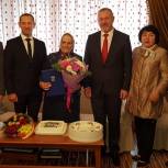 Секретарь реготделения «Единой России» поздравил старейшего члена Партии с 96-летием