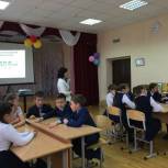 Партийцы провели краеведческий турнир ко Дню Республики для школьников Илишевского района