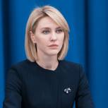 В «Единой России» добьются введения системы электронной записи детей в первые классы школ